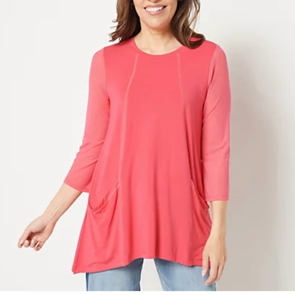 LOGO by Lori Goldstein Rayon 230 Top with Mesh 3/4 Length Sleeves Black Medium - Picture 5 of 6